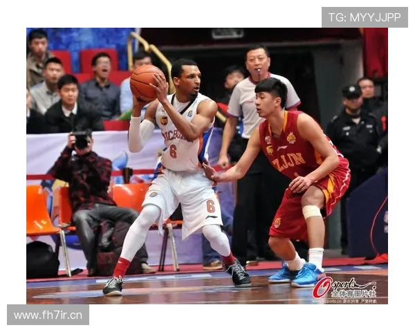 邱彪：困难时期兄弟力助终结连败